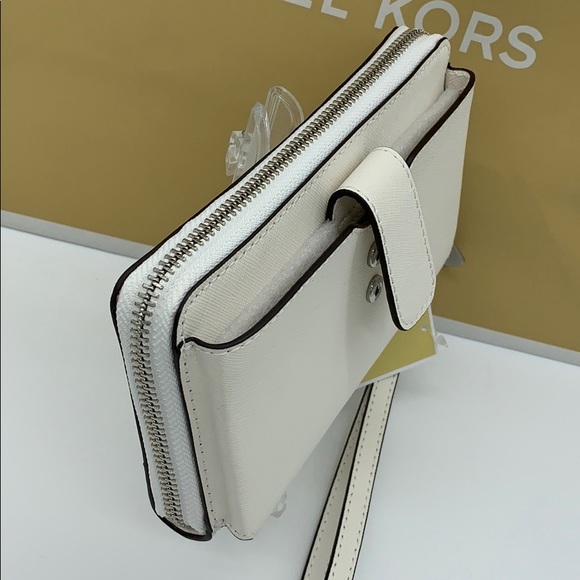 MICHAEL KORS MD ZA PHONE HOLDER WALLET Optic White - Picture 13 of 16